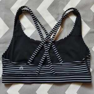 Lululemon sports bra striped 6 8